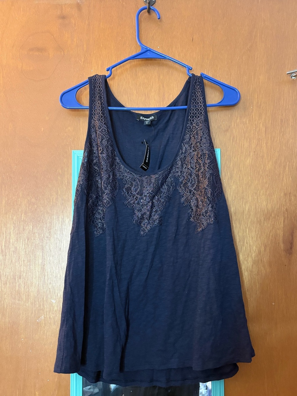 NWT Express lace tank